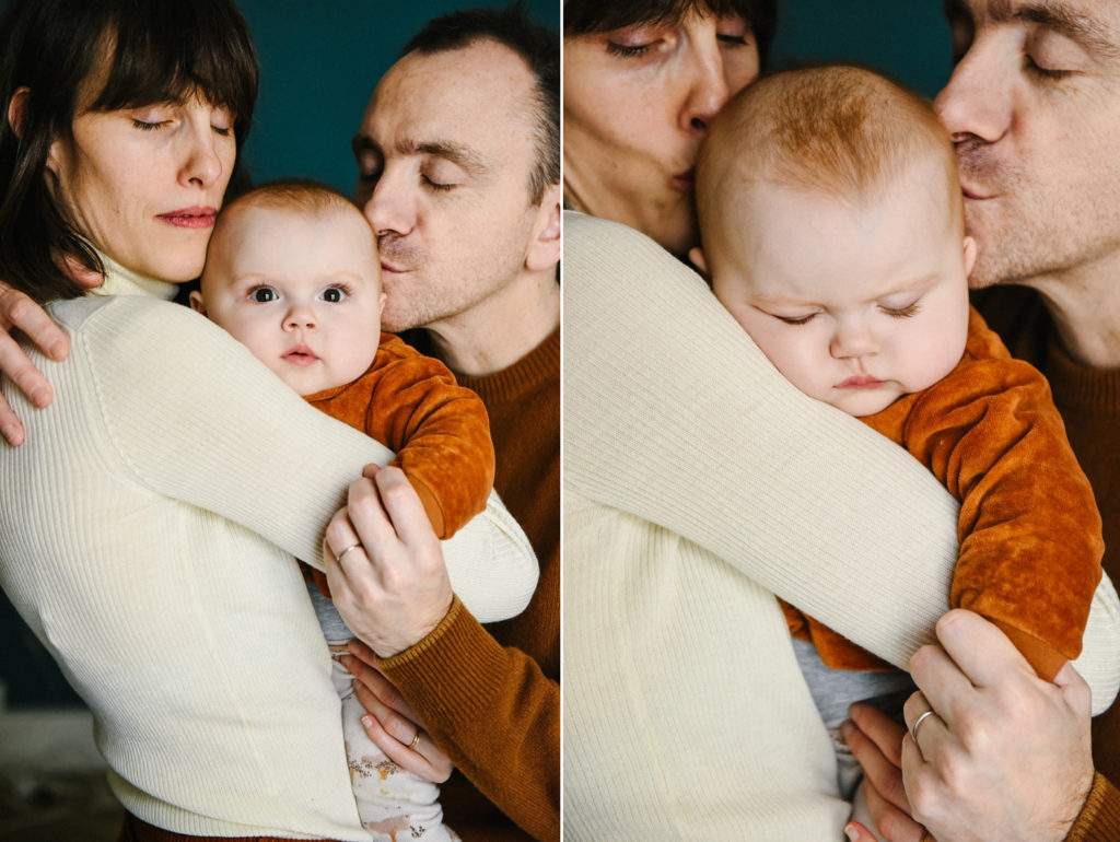 Un duo d'images présente un bébé entouré de ses parents