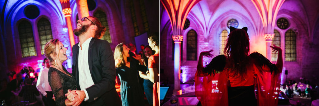Les invités dansent pendant la soirée de mariage
